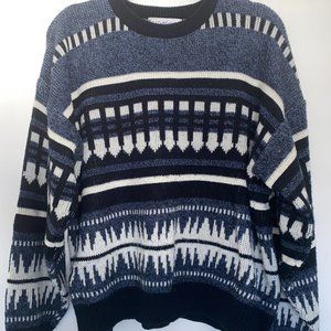 Saturdays blue white and black printed crewneck size L